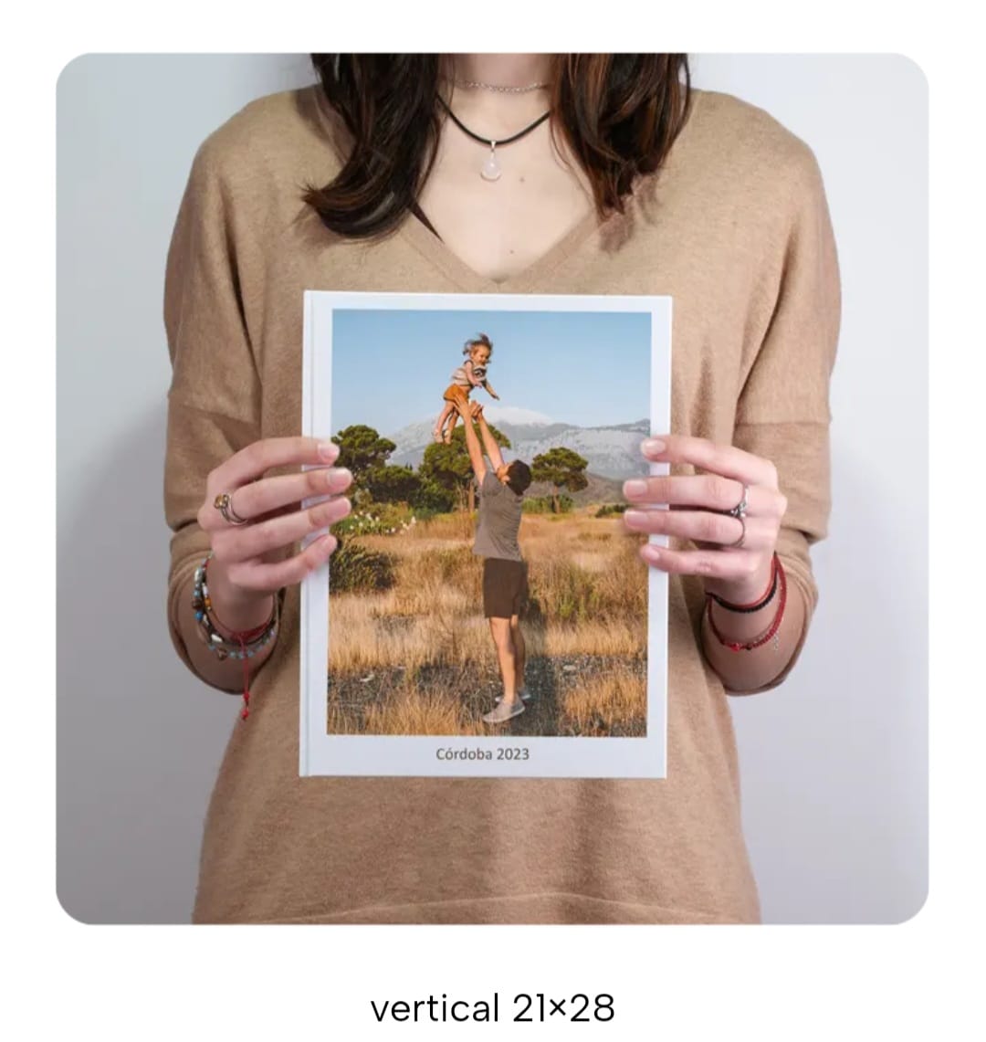 fotolibro vertical 21 x 28 cm